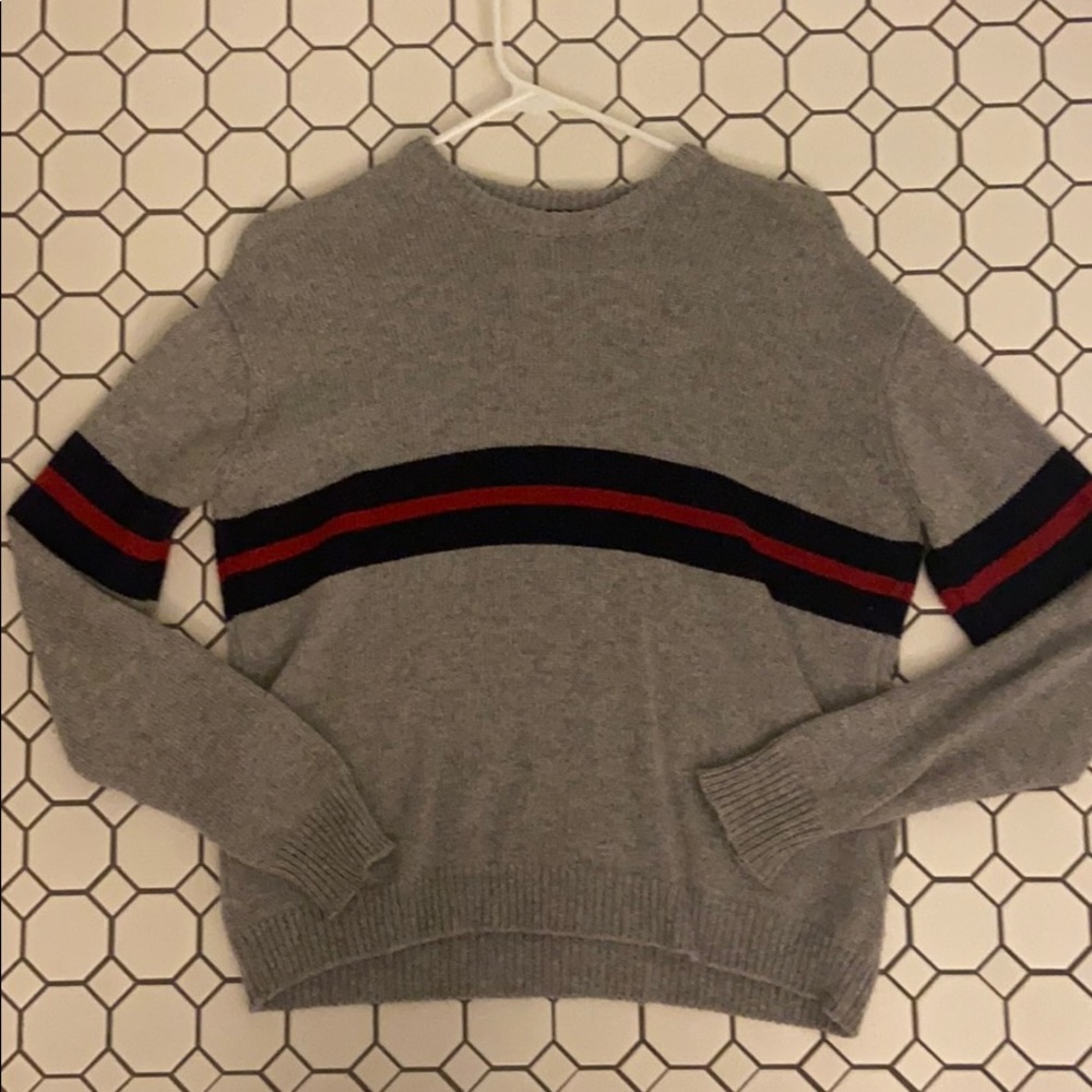 Brandy Melville sweater